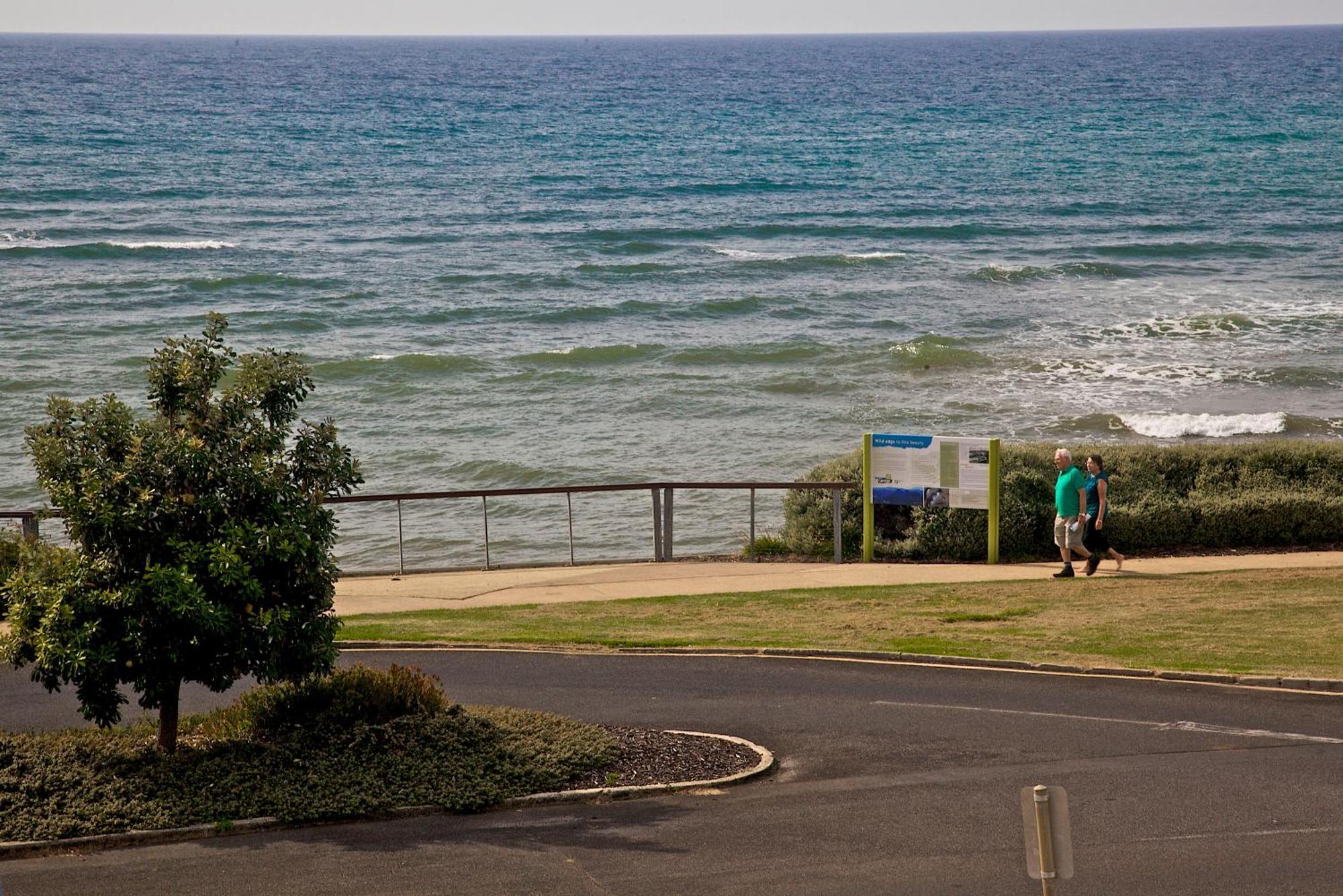 Penguin Beachfront Apartments Bilik gambar